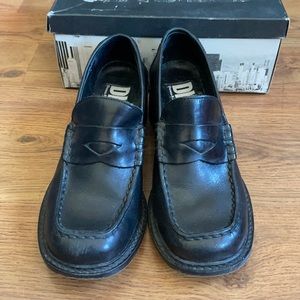 Vintage DKNY black leather loafers chunky heel